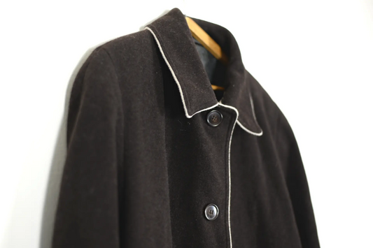 Vlněný tmavě hnědý lemovaný vinatge kabát L